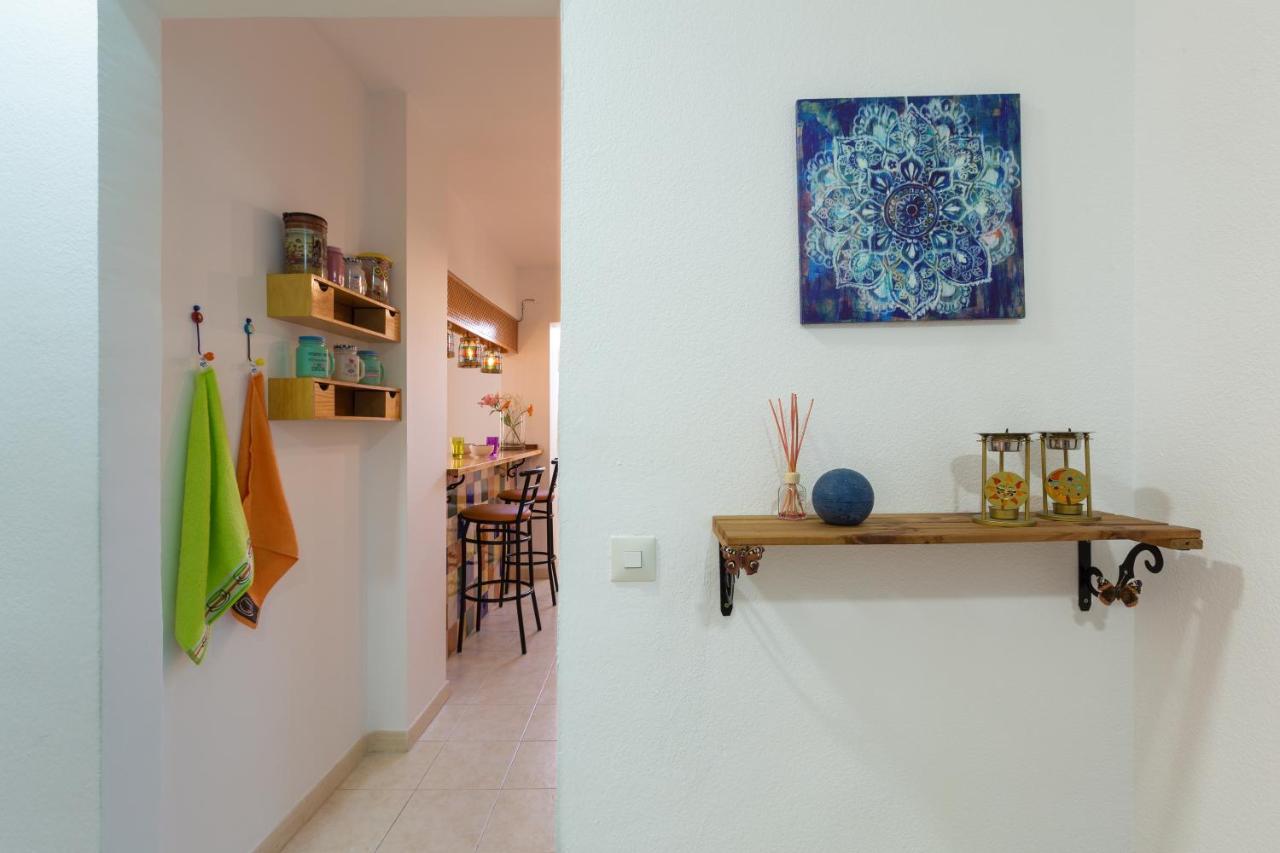 Luminoso Apartamento De Dos Habitaciones Con Terraza Y Parking En El Centro Málaga Eksteriør bilde